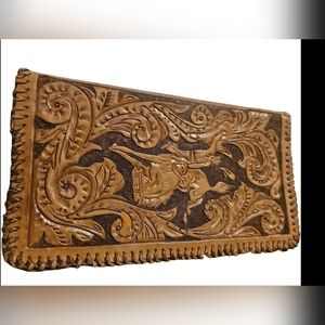 👛 Wallet Hand Tooled Brown Leather  with Rodeo Design